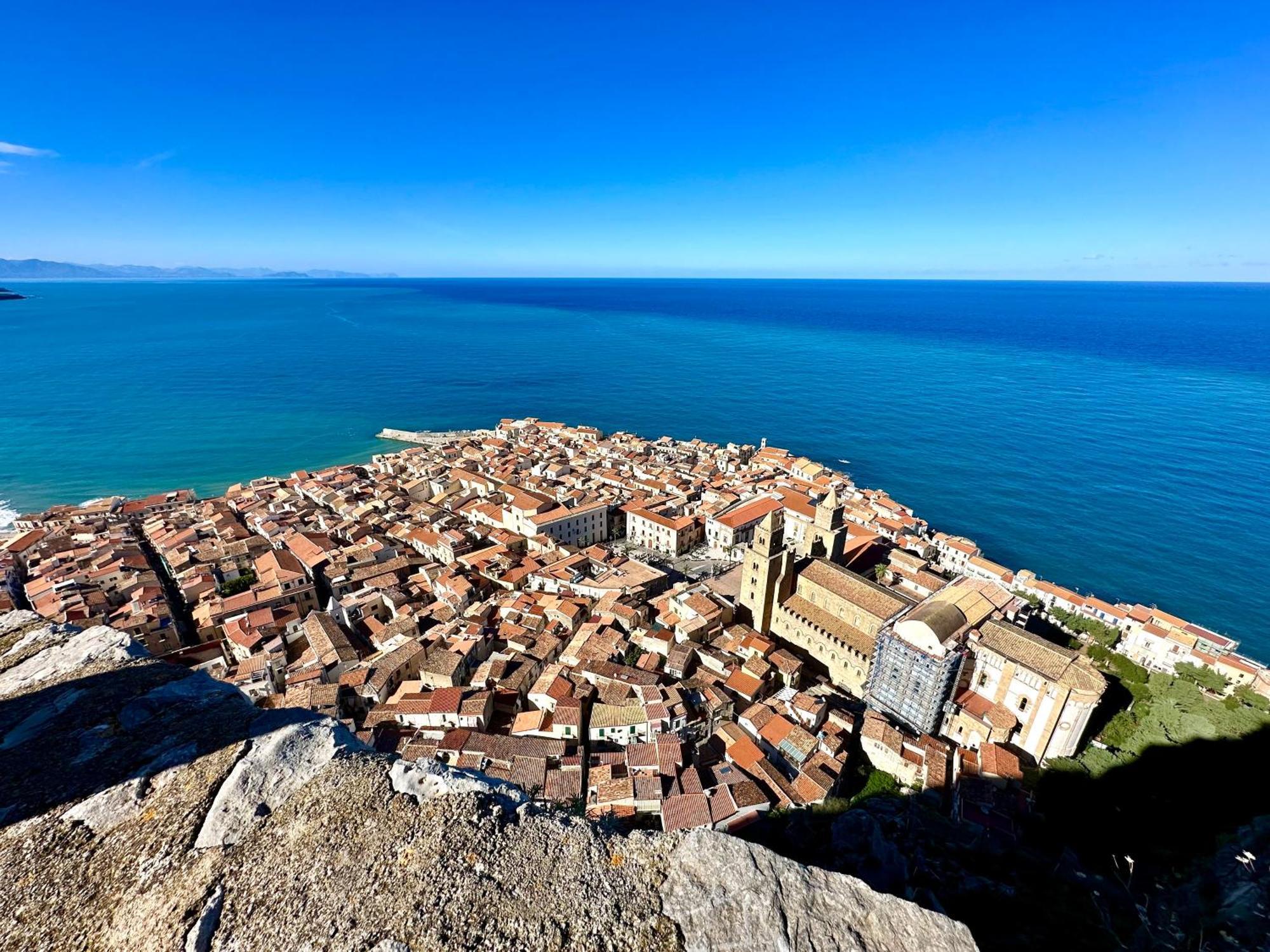 Il Rifugio Del Marinaio By Housilia Apartment Cefalu Bagian luar foto